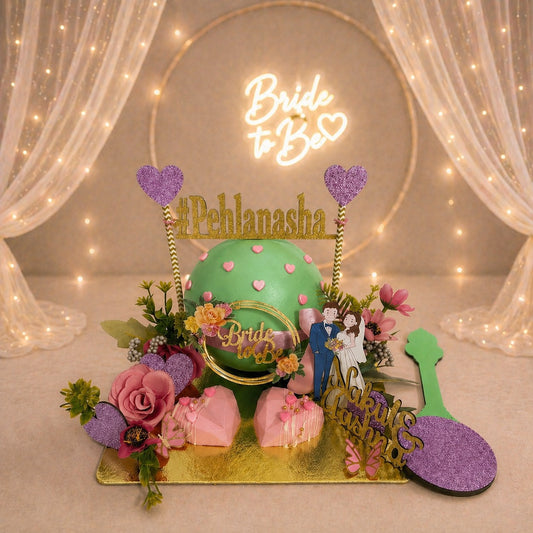 BRIDE PINATA CAKE