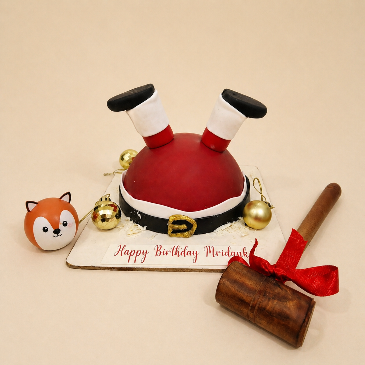 CHRISTMAS PINATA CAKE