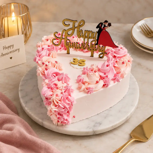Romantic Heart Floral Cake